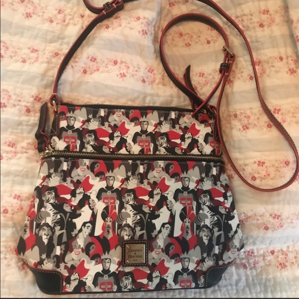 Disney Dooney and Bourke Villains crossbody purse